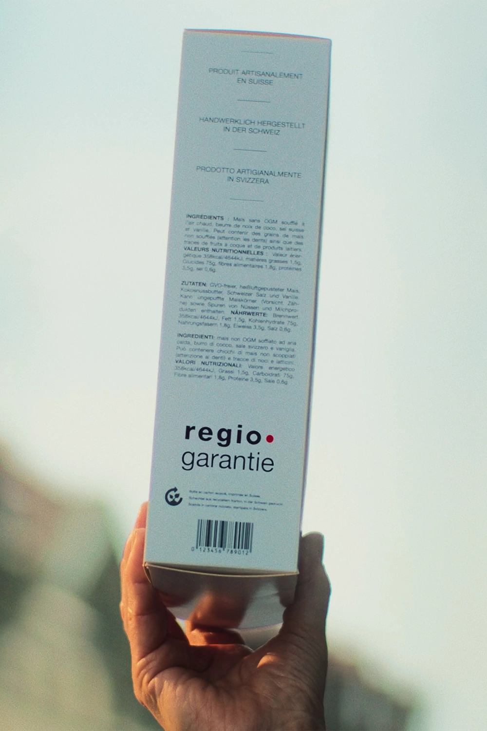 Emballage en carton avec le label regio.garantie